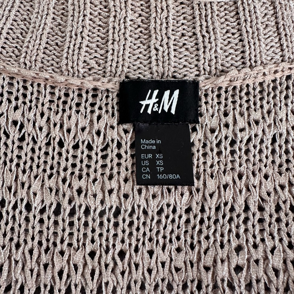 H&M sweater - Picture 2 of 3